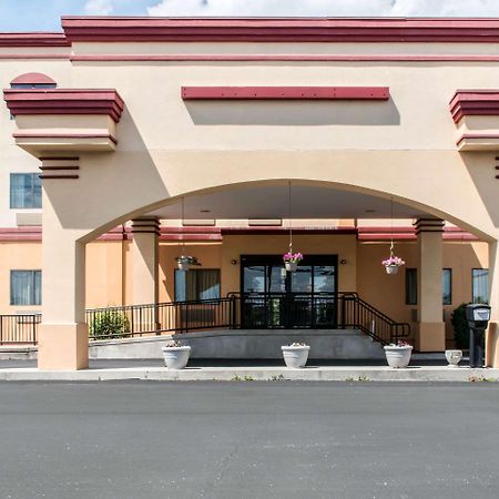 Econo Lodge Карлайл Екстериор снимка