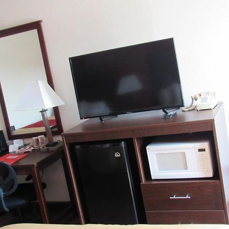 Econo Lodge Карлайл Екстериор снимка