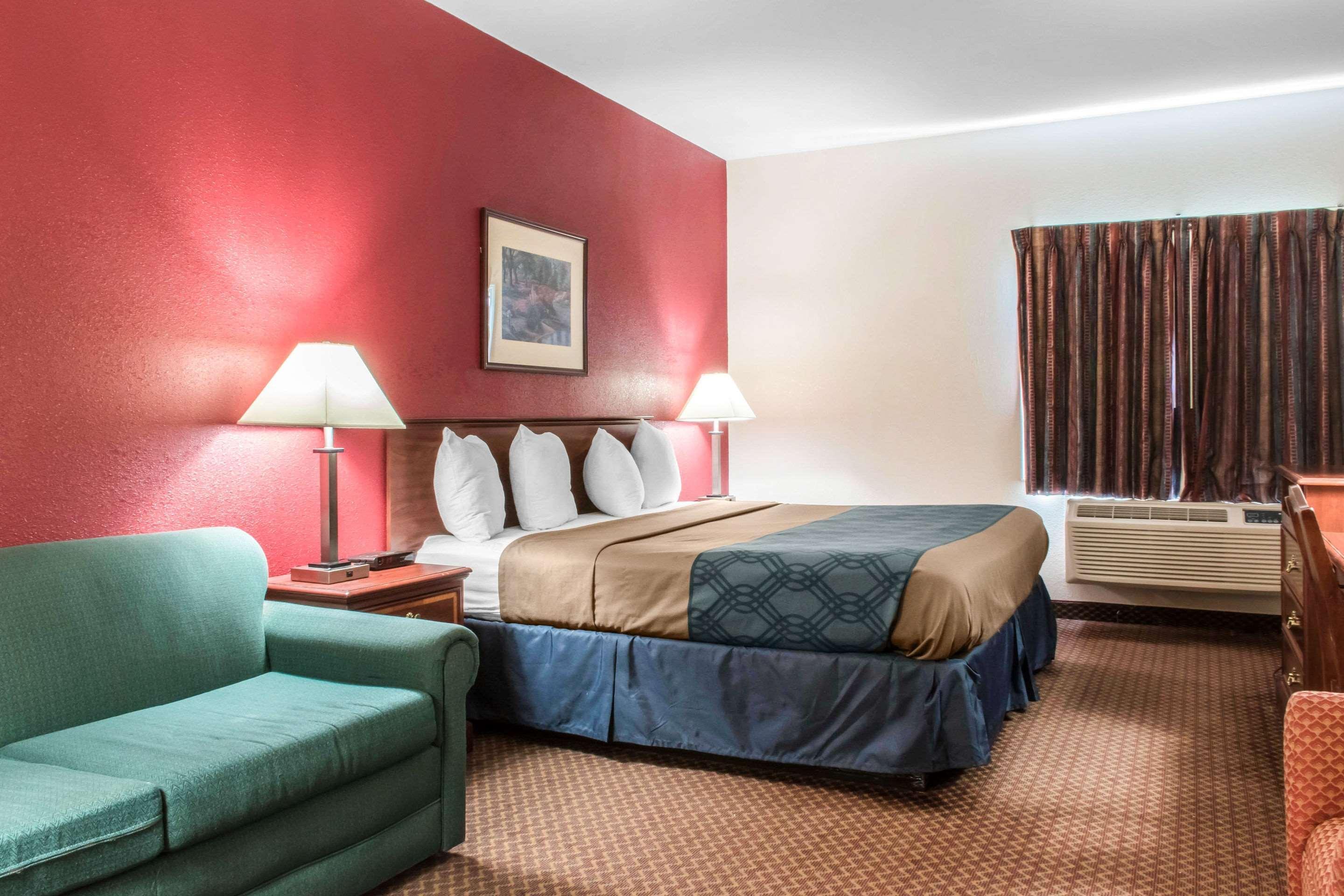 Econo Lodge Карлайл Екстериор снимка