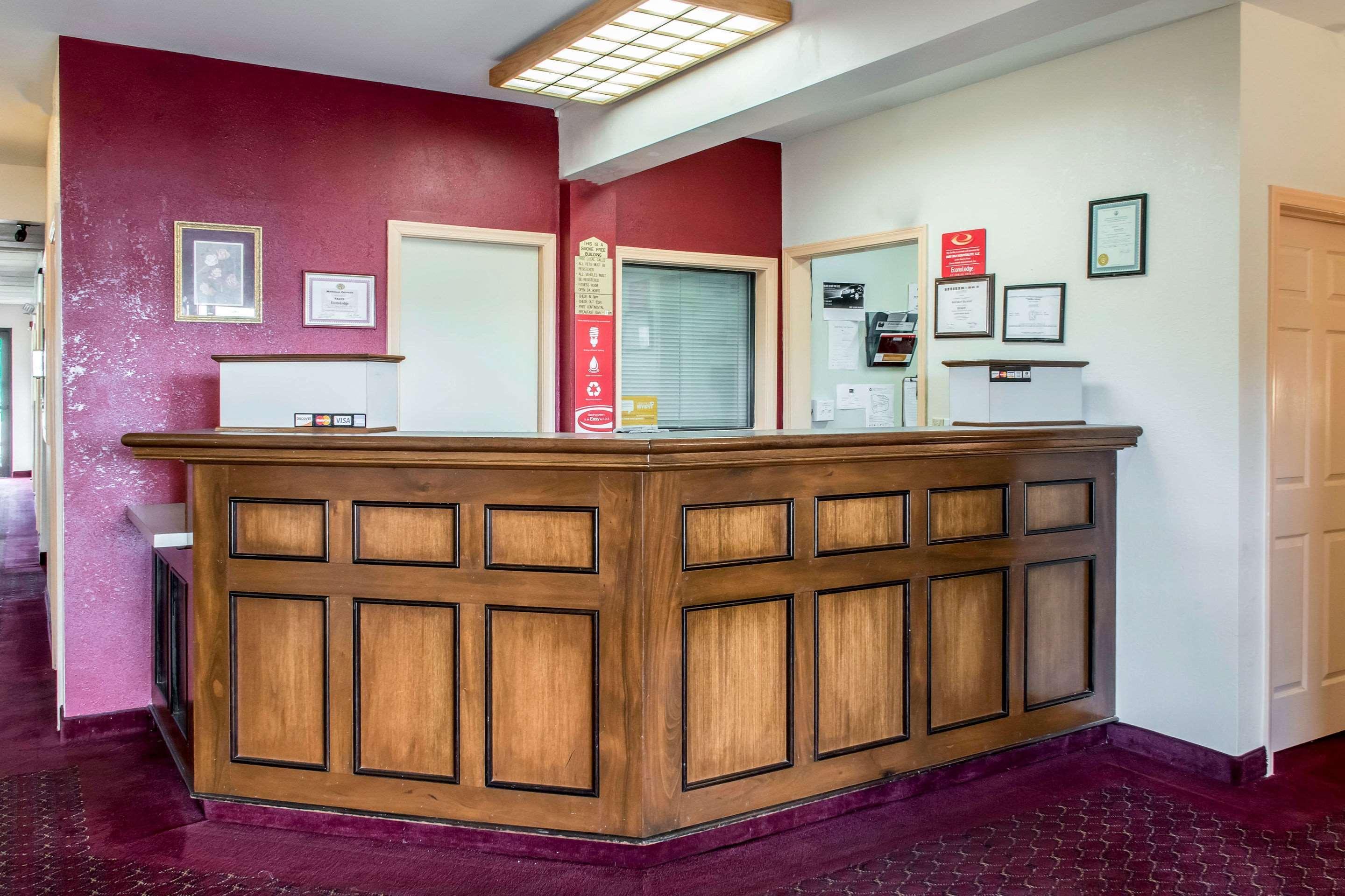 Econo Lodge Карлайл Екстериор снимка